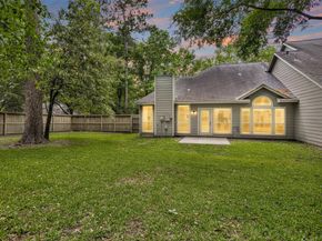 18 Endor Forest Place, The Woodlands TX 77382