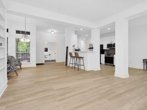 18 Endor Forest Place, The Woodlands TX 77382