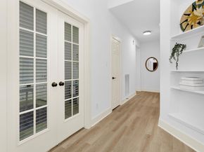 18 Endor Forest Place, The Woodlands TX 77382