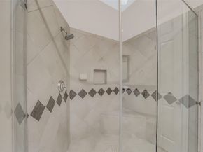 6317 Riverview Way, Houston TX 77057
