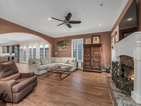 6317 Riverview Way, Houston TX 77057