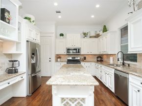 1330 W 25th Street C, Houston TX 77008