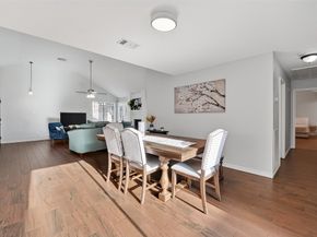 12727 Ashford Knoll Drive, Houston TX 77082
