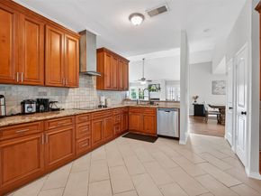 12727 Ashford Knoll Drive, Houston TX 77082