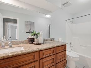 12727 Ashford Knoll Drive, Houston TX 77082