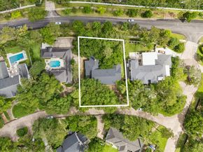 515 Hunterwood Drive, Houston TX 77024