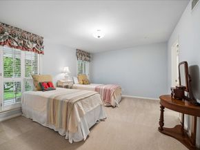 515 Hunterwood Drive, Houston TX 77024