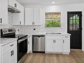 4933 Doolittle Boulevard, Houston TX 77033