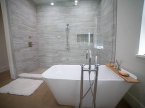 601 Canyon Creek Trail, Fort Worth TX 76112