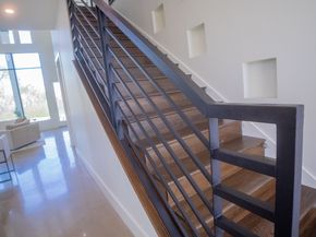601 Canyon Creek Trail, Fort Worth TX 76112