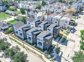 3207 St Emanuel Street A, Houston TX 77004