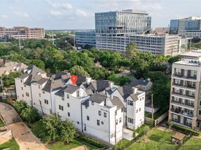 7016 Staffordshire Boulevard C, Houston TX 77030