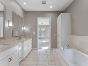 14 Jetty Point Drive, The Woodlands TX 77380