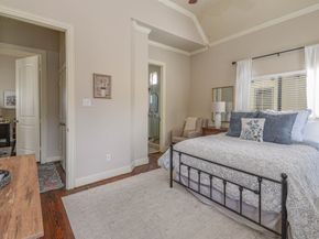 1506 W 23rd Street B, Houston TX 77008