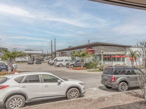 1506 W 23rd Street B, Houston TX 77008