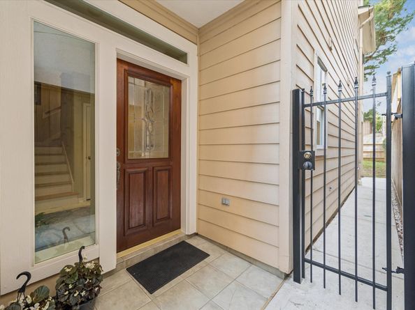 210 Malone Street, Houston TX 77007