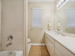 210 Malone Street, Houston TX 77007