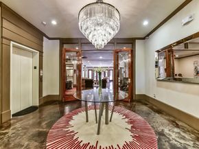 2400 Mccue Road 227, Houston TX 77056