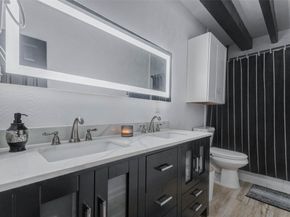 4815 Edfield Street, Houston TX 77033