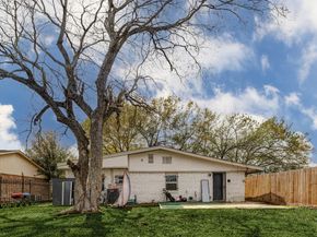 4815 Edfield Street, Houston TX 77033