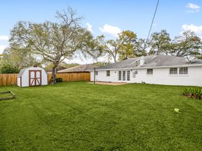 5719 Cerritos Drive, Houston TX 77035