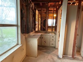 8818 Mobud Drive, Houston TX 77036