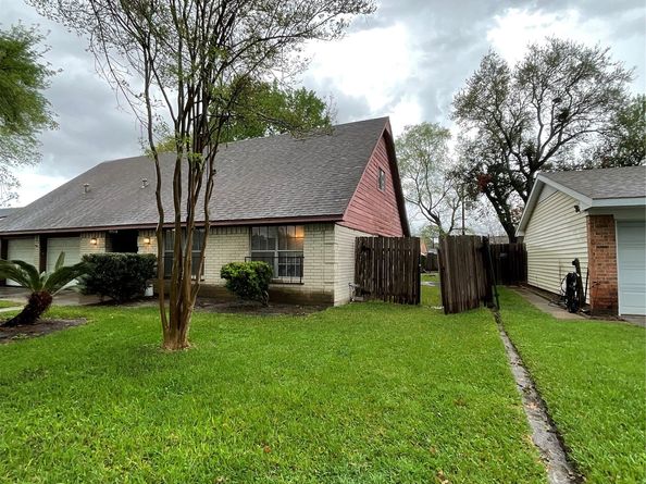 8818 Mobud Drive, Houston TX 77036