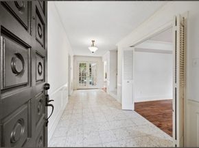 10835 Cranbrook Road, Houston TX 77042