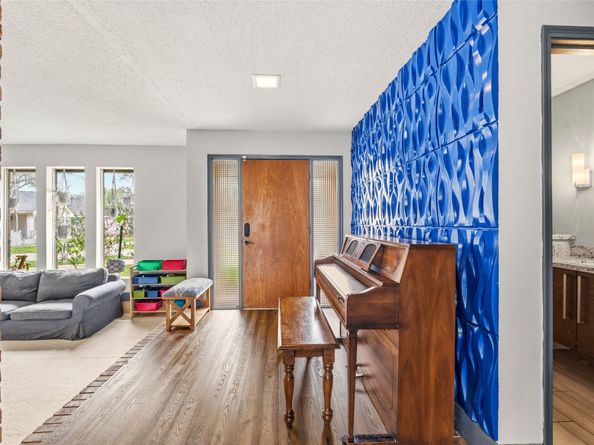 16203 Longvale Drive, Houston TX 77059