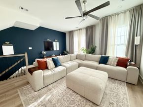 2806 Versailles Oak Lane, Houston TX 77092