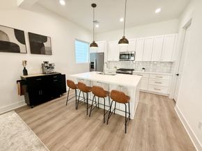 2806 Versailles Oak Lane, Houston TX 77092