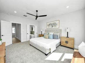 4812 Cochran Street, Houston TX 77009