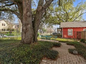 421 Harvard Street E, Houston TX 77007