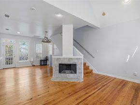 421 Harvard Street E, Houston TX 77007