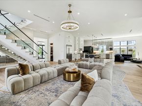 4002 Meadow Lake Lane, Houston TX 77027