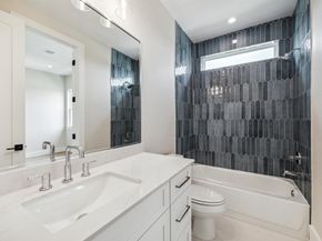 2214 Dennis Street, Houston TX 77004