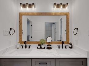 4202 PLAAG Street, Houston TX 77016