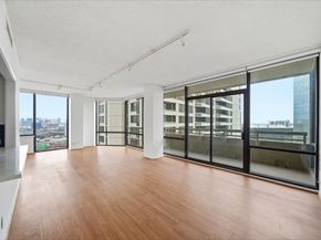 15 Greenway Plaza 25J, Houston TX 77046