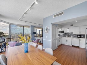 15 Greenway Plaza 25J, Houston TX 77046