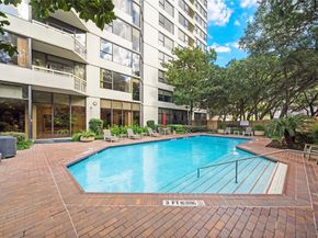 15 Greenway Plaza 25J, Houston TX 77046