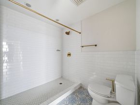 15 Greenway Plaza 25J, Houston TX 77046