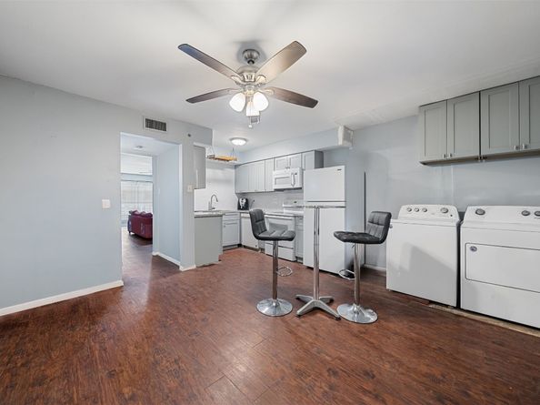 8216 Fondren Road 8216, Houston TX 77074