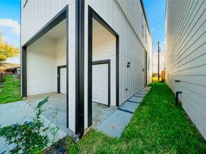 5324 Rue Street, Houston TX 77033