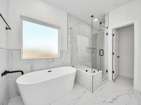 7012 Saint Augustine Street, Houston TX 77021