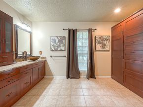 1935 S Cheyenne River Circle, Sugar Land TX 77478