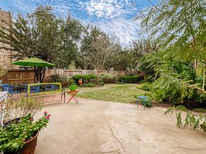 1935 S Cheyenne River Circle, Sugar Land TX 77478