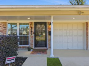 2403 Ansbury Drive, Houston TX 77018