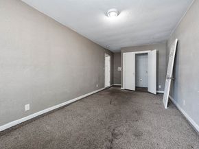 6110 Guadalupe Street, Houston TX 77016