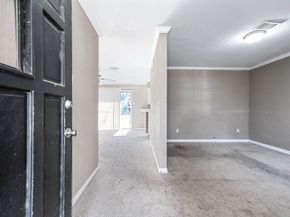 6110 Guadalupe Street, Houston TX 77016