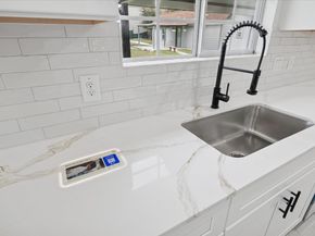 6415 Upshaw Drive, Houston TX 77396